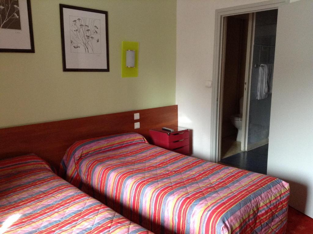 Hotel Du Stade Dijon Habitación foto